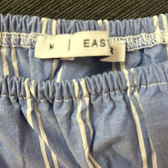 Easy Wear Ruffle Cropped Shirt - Picture 2 of 5